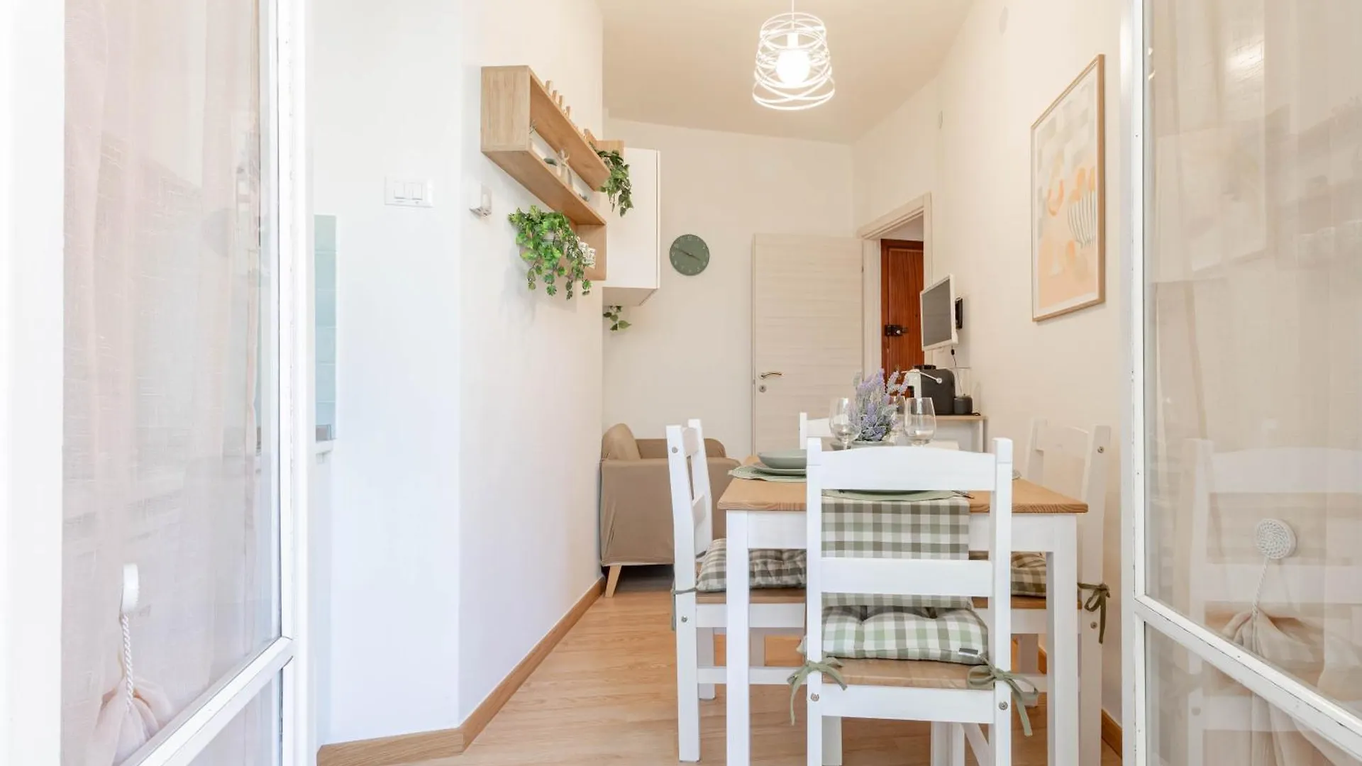 H11 Perla Di Mare Sanremo - Centro Apartment Italy